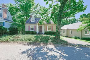 224 Charles St, Wyoming, OH 45215 - Photo 1