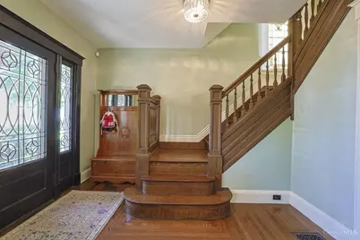 1704 E McMillan Street, Cincinnati, OH 45206 - Photo 3