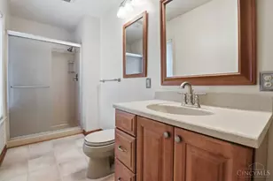 5905 Sovereign Dr, Sharonville, OH 45241 - Photo 27