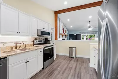 6033 Brofield Drive, Hamilton, OH 45011 - Photo 25