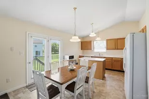 22 Meadowcrest Dr, Franklin, OH 45005 - Photo 9