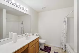 22 Meadowcrest Dr, Franklin, OH 45005 - Photo 17