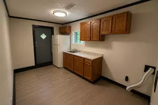 121 E 5th St, Franklin, OH 45005 - Photo 9