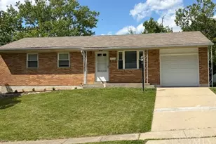 3662 Benhill Dr, Cincinnati, OH 45247 - Photo 1