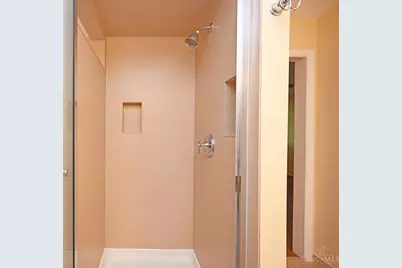 9524 Heather Court, Blue Ash, OH 45242 - Photo 41