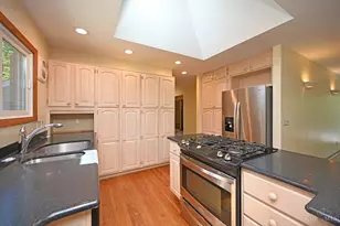 9524 Heather Ct, Blue Ash, OH 45242 - Photo 11
