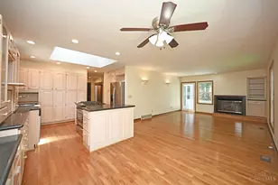 9524 Heather Ct, Blue Ash, OH 45242 - Photo 15
