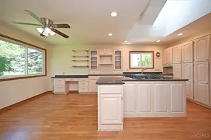9524 Heather Ct, Blue Ash, OH 45242 - Photo 13