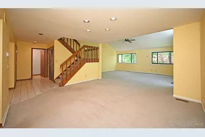 9524 Heather Court, Blue Ash, OH 45242 - Photo 23