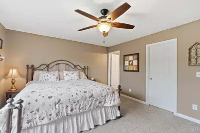 4450 Pond Meadows Court, Mason, OH 45040 - Photo 11