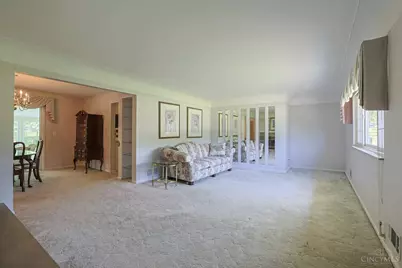 724 Pine Ridge Road, Miami Township, OH 45150 - Photo 11
