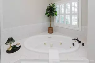 1123 Waters Edge Dr, Centerville, OH 45458 - Photo 35