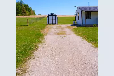 373 Malibu, Winchester, OH 45697 - Photo 21