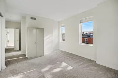 427 Hopkins Street #9, Cincinnati, OH 45203 - Photo 17