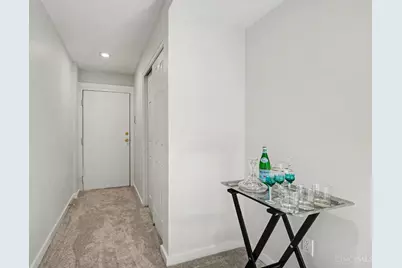 427 Hopkins Street #9, Cincinnati, OH 45203 - Photo 3