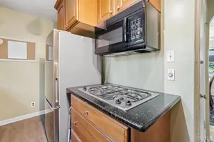 1525 Westview Ct, Reading, OH 45215 - Photo 13