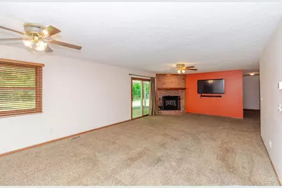 519 Lakengren Drive, Eaton, OH 45320 - Photo 9
