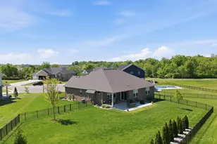 120 Shyla Ct, Monroe, OH 45050 - Photo 3