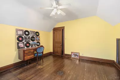 6146 Cedar, Elmwood Place, OH 45216 - Photo 19