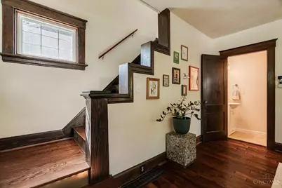 3095 Linwood Avenue, Cincinnati, OH 45208 - Photo 19