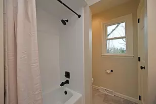 8365 Squirrelridge Dr, Sycamore Township, OH 45243 - Photo 25