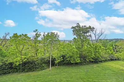 7302 Bridge Point Drive, Cincinnati, OH 45248 - Photo 27