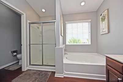 7302 Bridge Point Drive, Cincinnati, OH 45248 - Photo 21