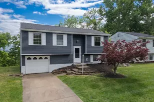 824 Laverty Ln, Anderson Township, OH 45230 - Photo 1
