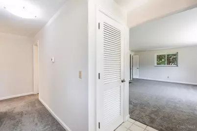 7172 Pfeiffer Road, Montgomery, OH 45242 - Photo 3