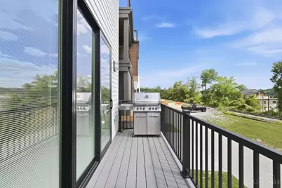 2963 Walworth Avenue, Cincinnati, OH 45226 - Photo 17