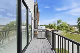 2963 Walworth Ave, Cincinnati, OH 45226 - Photo 17