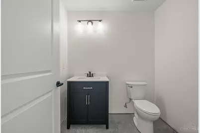4477 Thirty Fourth Avenue #21, Cincinnati, OH 45209 - Photo 5