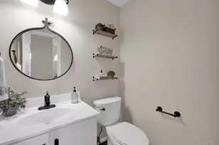 4120 E Village Dr, Mason, OH 45040 - Photo 19