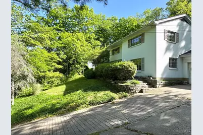 7034 Bridges Road, Anderson Township, OH 45230 - Photo 3