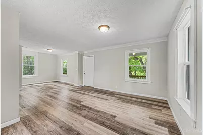 1870 Kahn, Hamilton, OH 45011 - Photo 3