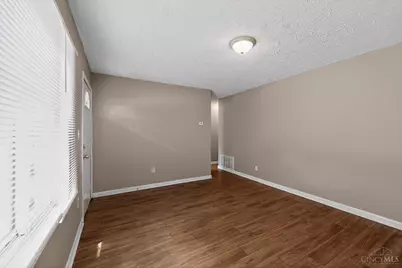 3206 Niagara, Cincinnati, OH 45251 - Photo 5