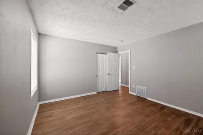 3206 Niagara, Cincinnati, OH 45251 - Photo 19