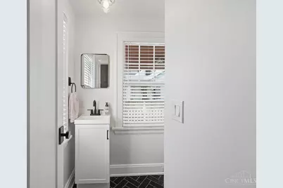 6244 Montgomery Road, Cincinnati, OH 45213 - Photo 15