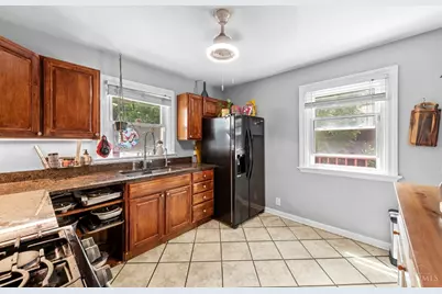 345 Durrell Avenue, Cincinnati, OH 45215 - Photo 9