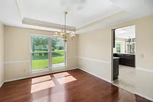 611 Shadowlawn Ln, Miami Township, OH 45140 - Photo 7