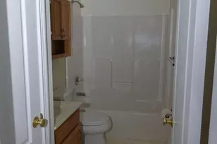 6581 Kristine Dr, Fairfield Township, OH 45011 - Photo 13