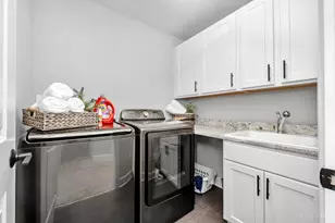 3527 Kroger Ave, Cincinnati, OH 45226 - Photo 49