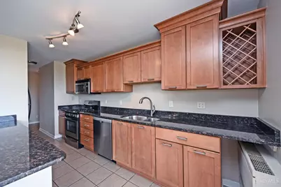 2324 Madison Road #703, Cincinnati, OH 45208 - Photo 15
