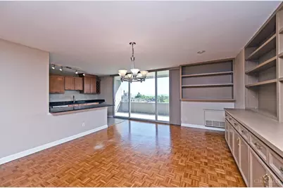 2324 Madison Road #703, Cincinnati, OH 45208 - Photo 11