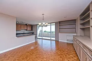 2324 Madison Rd, Cincinnati, OH 45208 - Photo 11