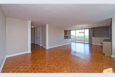 2324 Madison Road #703, Cincinnati, OH 45208 - Photo 9
