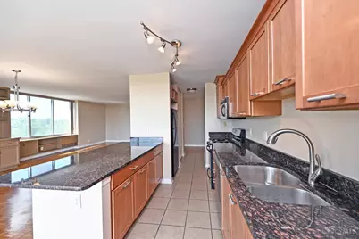 2324 Madison Road #703, Cincinnati, OH 45208 - Photo 15