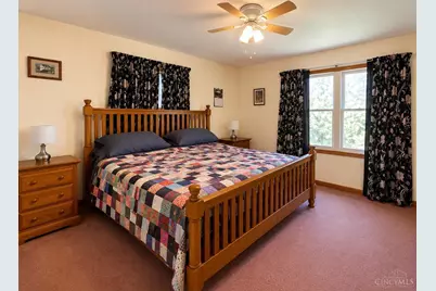 4211 St Rd 252, Mt Carmel, IN 47012 - Photo 3