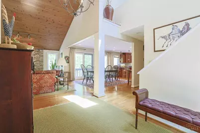 26 Trailbridge Drive, Blue Ash, OH 45241 - Photo 5