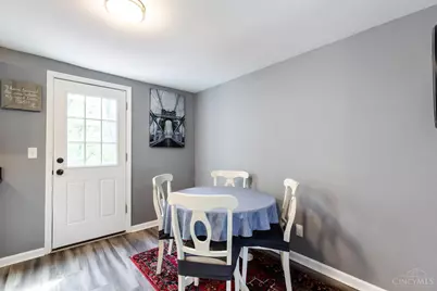 6026 Squirehill Court, Anderson Township, OH 45230 - Photo 7